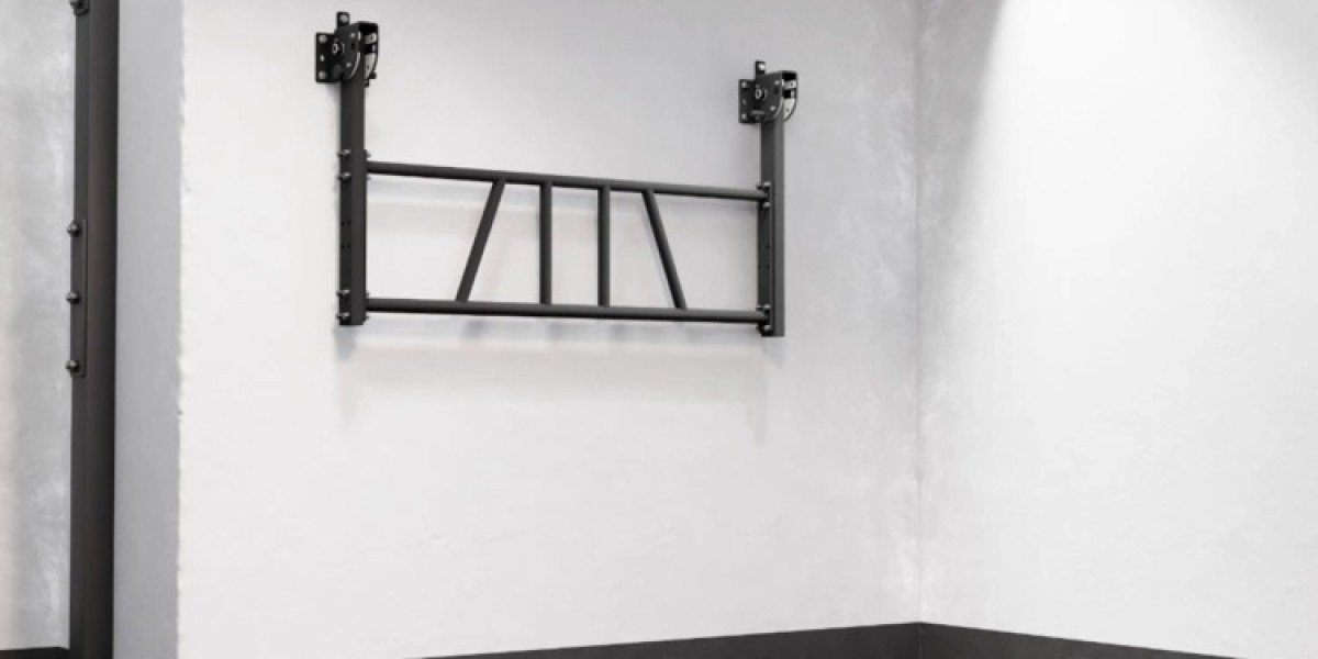 Настенные турники: тренируйтесь дома с комфортом