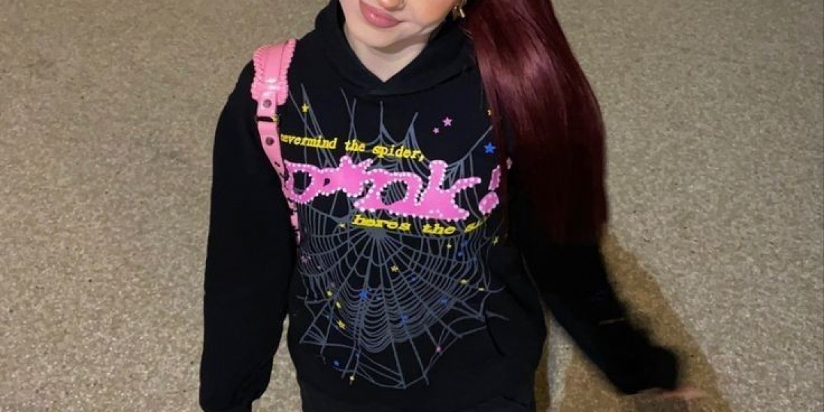 The Rise of Spider Hoodies: A Comprehensive Fashion Guide