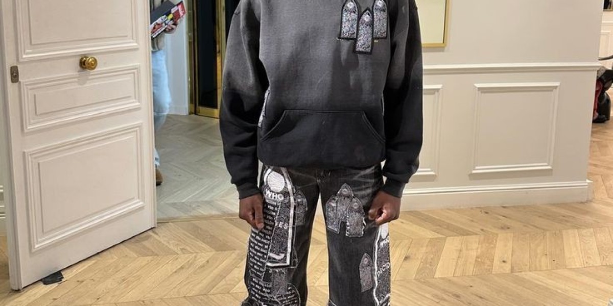 Who Decides Warr Hoodie Look Loved by Youth