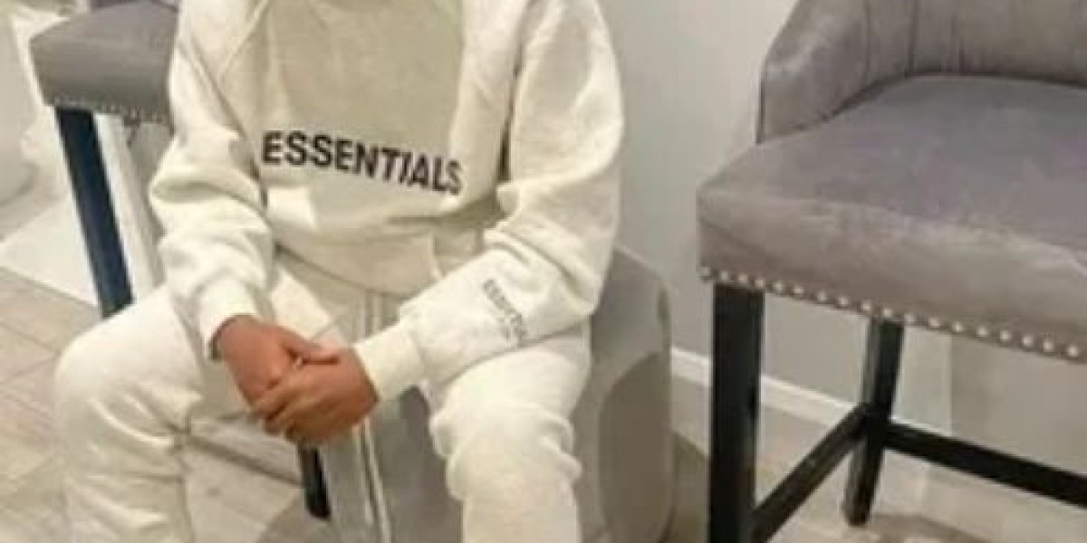 Why Essential Hoodie Is Perfect for New Year