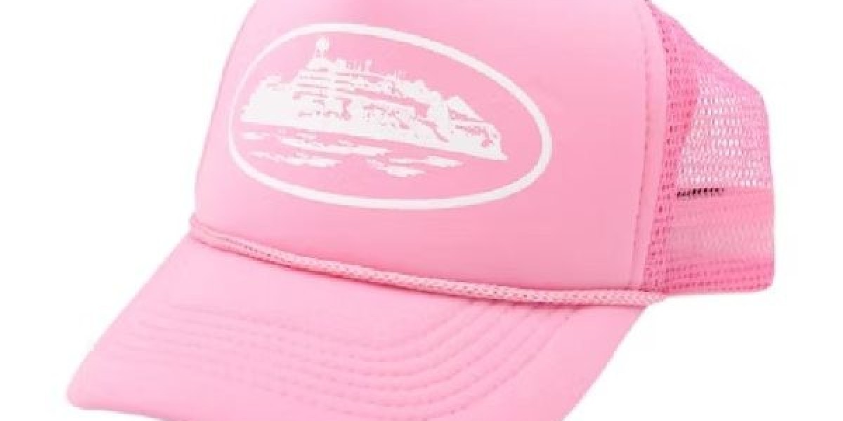 Pourquoi la casquette Corteiz domine la mode urbaine